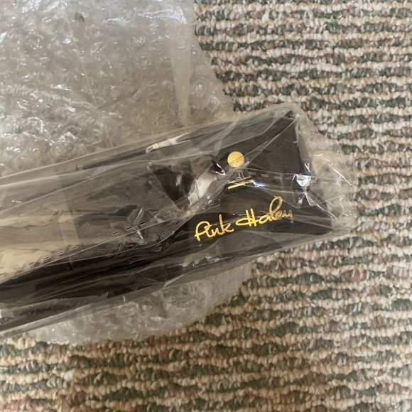 NEW Pink Haley "Cool." Black and Silver Acrylic Clutch - Picture 2 of 3